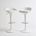 Ensemble de deux tabourets de bar pivotants aux lignes épurées, coloris blanc
